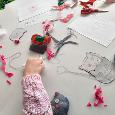 Bild vergrößern: 2024-12 GS Luisenschule Textil (6)