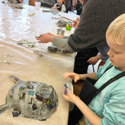 Bild vergrößern: 2024-12 GS Luisenschule Plastik (5)