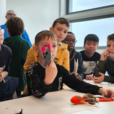 Bild vergrößern: 2024-12 GS Luisenschule Präsentation Textil (5)
