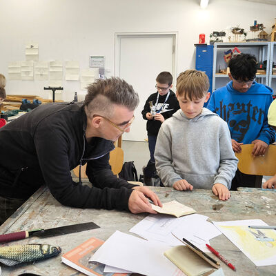Bild vergrößern: 2025-01 Burgschule Schreibwerkstatt (14)