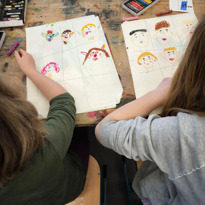 Bild vergrößern: 2025-02 Kastanienschule Mediengestaltung (1)