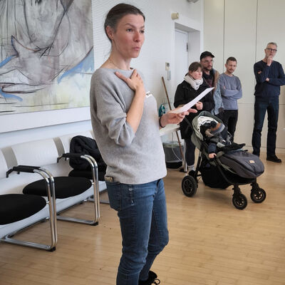 Bild vergrößern: 2025-02 Kastatnienschule Präsentation Textil (1)