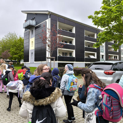 Bild vergrößern: 2015-05 GS Staßfurter Höhe Exkursion (3)