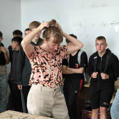 Bild vergr&ouml;&szlig;ern: 2025-09 Sek ASchweitzer Pr&auml;sentation Schmuck (4)