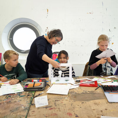 Bild vergr&ouml;&szlig;ern: 2025-11 GS Montessori Buchkunst (8)