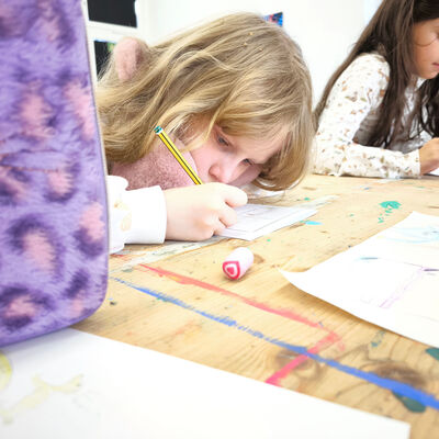 Bild vergr&ouml;&szlig;ern: 2025-11 GS Montessori Illustration (3)