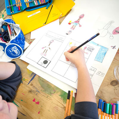 Bild vergr&ouml;&szlig;ern: 2025-11 GS Montessori Illustration (9)