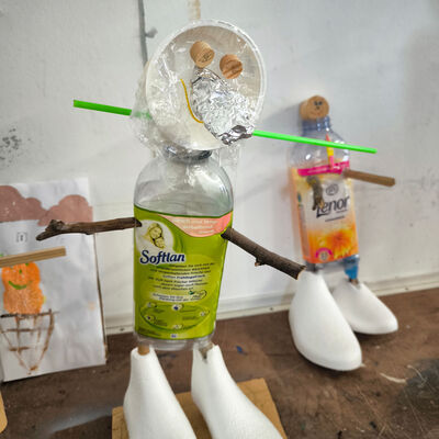 Bild vergr&ouml;&szlig;ern: 2015-11 GS Montessori Musik&Schrott (15)