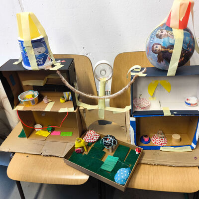 Bild vergr&ouml;&szlig;ern: 2025-11 GS Montessori Pr&auml;sentation Musik&Schrott (14)