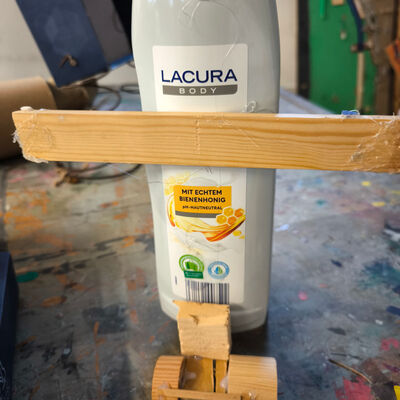 Bild vergr&ouml;&szlig;ern: 2025-11 GS Montessori Pr&auml;sentation Musik&Schrott (24)