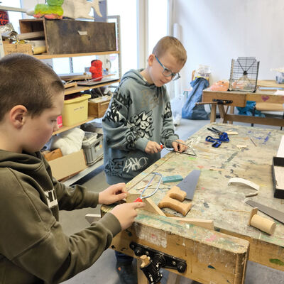 Bild vergr&ouml;&szlig;ern: 2025-11 GS Mehringen Plastik (2)