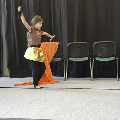 Bild vergr&ouml;&szlig;ern: 2025-11 GS Mehringen Theater (16)