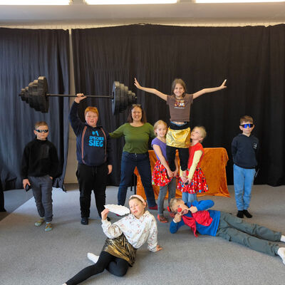 Bild vergr&ouml;&szlig;ern: 2025-11 GS Mehringen Theater (20)