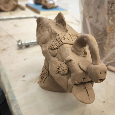 Bild vergr&ouml;&szlig;ern: 2026-01 Sek Burgschule Keramik (4)