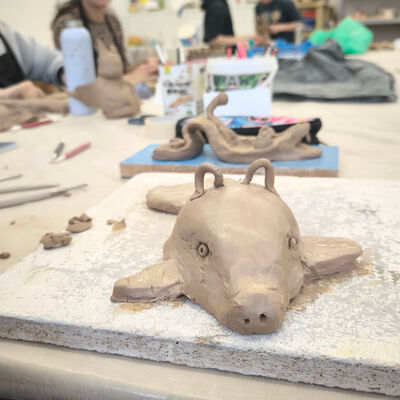 Bild vergr&ouml;&szlig;ern: 2026-01 Sek Burgschule Keramik (12)