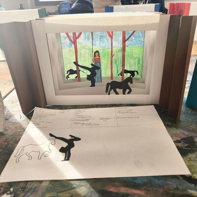 Bild vergr&ouml;&szlig;ern: 2026-01 Sek Burgschule Pr&auml;sentation B&uuml;cher (8)