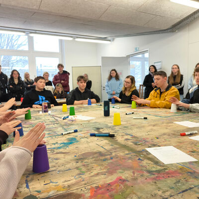 Bild vergr&ouml;&szlig;ern: 2026-01 BBS Wema Pr&auml;sentation Musikprojekt (10)